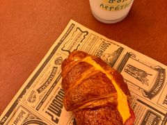 -星巴克(武汉新唐万科广场店)