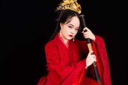 -盘子女人坊古装写真摄影