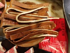 -黄潇洒老火锅(九眼桥宏济巷店)
