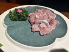 -大匠工房古船木艺术餐厅·猪肚鸡专门店(长白仙岛店)