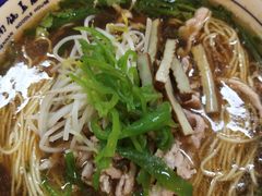 -镇南锅盖面馆(解放路店)