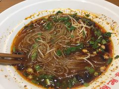 酸辣粉-钟方模白家肥肠粉(春熙店)