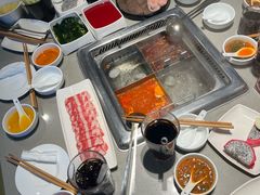 -海底捞火锅(珠影星光城夜宵主题店)