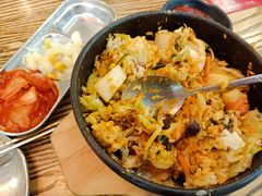 -吴草鸡爪오초닭발韩食堂(融恒盈嘉中心店)