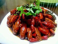 -大城·烧烤海鲜大排档(台东店)