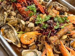 -老东镇啤酒屋海鲜加工·蒸汽海鲜·海鲜烧烤(台东店)