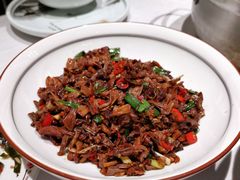 干豆角炒土猪肉-老湘亲·品鉴湘菜(湖里店)