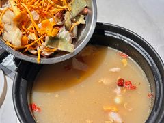 -罗记又添缘竹荪山药鸡·野生菌火锅(西园南路店)