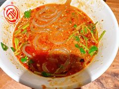 -万记麻辣烫国展总店