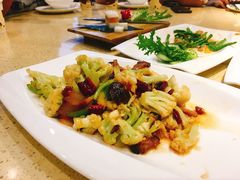 龙胜腊味炒花菜-渔太泰漓江小馆·广西融合菜(西街店)