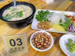 -官塘陈记鱼生·潮汕砂锅粥·牛肉火锅(潮枫路总店)