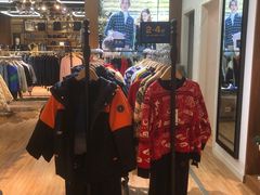 -百联临沂购物中心(临沂路店)
