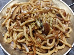 -麦凯伦烧烤·精酿超级工厂店(金桥总店)
