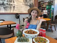 -梁姐啤酒鱼(兴坪古镇店)