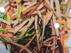 -陕北农家小吃风干羊肉剁荞面
