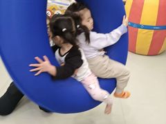 -红黄蓝成长中心(海淀上地店)