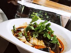 皮蛋豆腐-三里屯土灶炖公鸡地锅鸡(江东店)