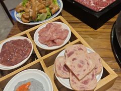 -旧街市鲜货老火锅(大光路店)