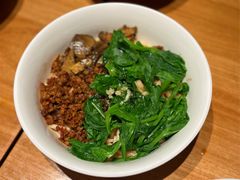 油泼菌子饵丝-一坐一忘云南菜(北京skp店)