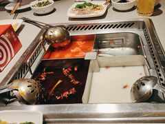 -海底捞火锅(新松江路生日主题店)