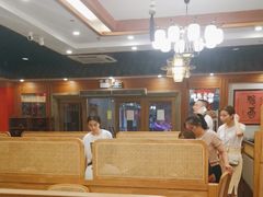 -围龙屋客家食府(福田店)