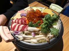 -晃晃悠悠酒肉合作社