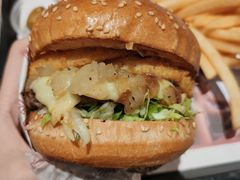 -The Habit Burger Grill 哈比特汉堡(爱琴海店)