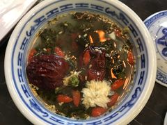 -巴四老城区炭火蛙锅(张江店)