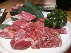 -炼火烤肉店