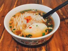 -矮子粉店1985·长沙米粉(湘春路店)