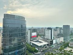 -Hi City·城市之巅