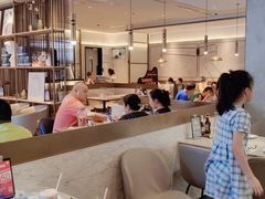 大堂-必胜客(乐山世豪PH店)