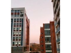 -上海市工商外国语学校