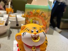 -海底捞火锅(曹安公路店)