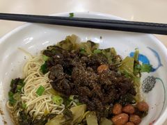 -阿阳牛腩腌面店