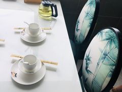 -七的湖·晚芳亭·阳澄湖农家菜·大闸蟹(莲花岛店)