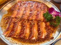 -明洞阿姨·韩式酱蟹烤肉·创意料理(三元桥店)