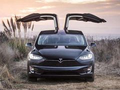 -TESLA 特斯拉(上海太古汇体验店)