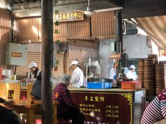 门面-忆秦园小笼包(惠山古镇总店)