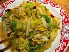 一盘包菜-破三川·新川菜(静安大融城店)