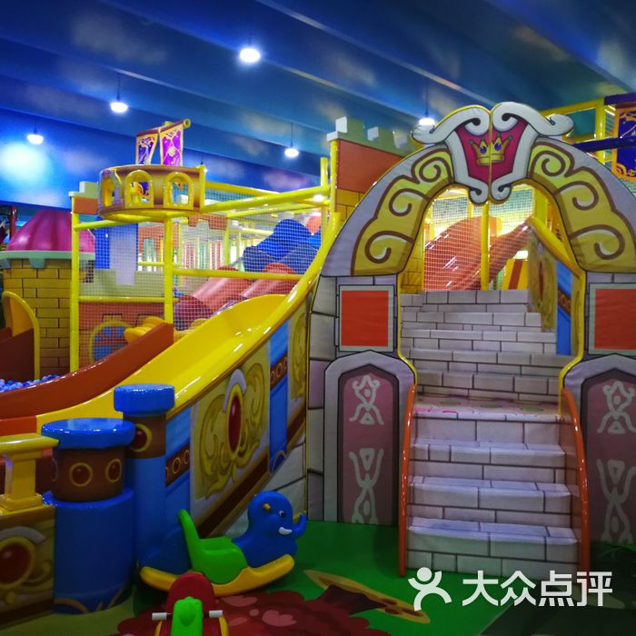 哆来咪儿童乐园