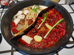 -贰回巷火锅馆(钟楼店)