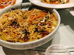 红樱桃大拌菜-红樱桃·欢乐餐厅(太原里店)
