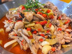 -昱龙大盆牛蛙馆(三兴街总店)
