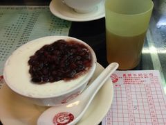 红豆双皮奶-义顺牛奶公司(庇利金街店)