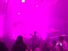 -SPACE(欢乐颂购物中心店)