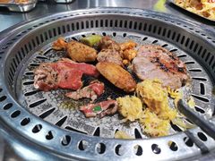 -马路牙子烧烤音乐酒馆(望京店)