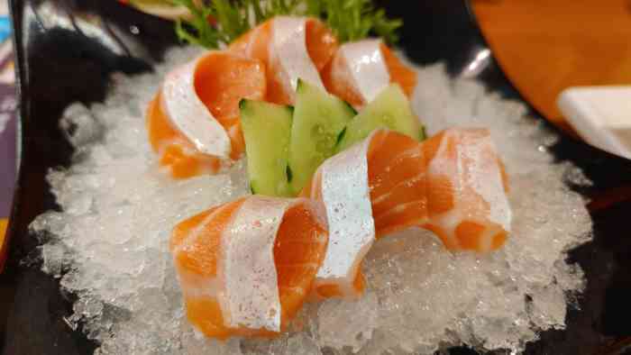 元通寿司(东城店)-"「活池鱼王」很新鲜 薄切但是很爽口弹牙 .