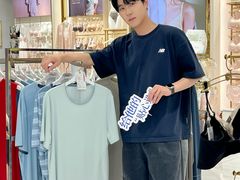 -王府井百货熙地港店