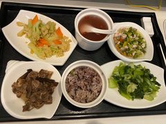 -优护佳月嫂育儿嫂中心(静安店)